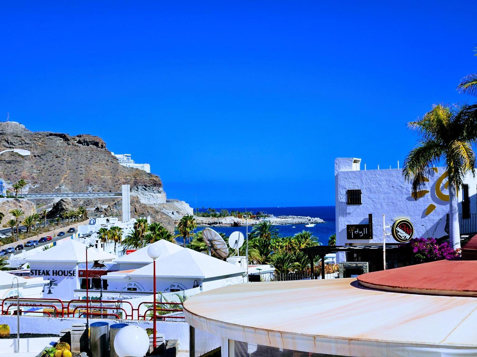 Holidays In Paradise Mogan Exterior photo