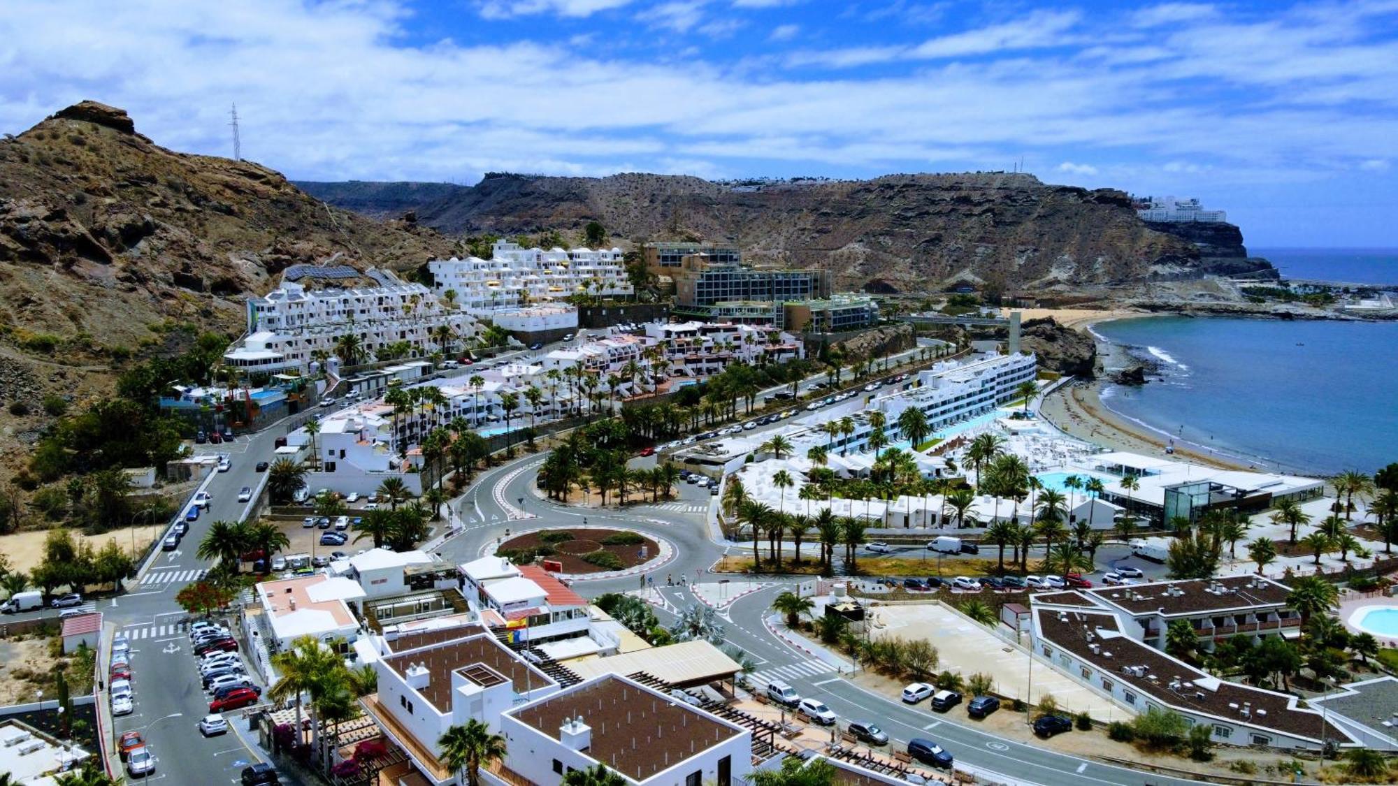 Holidays In Paradise Mogan Exterior photo